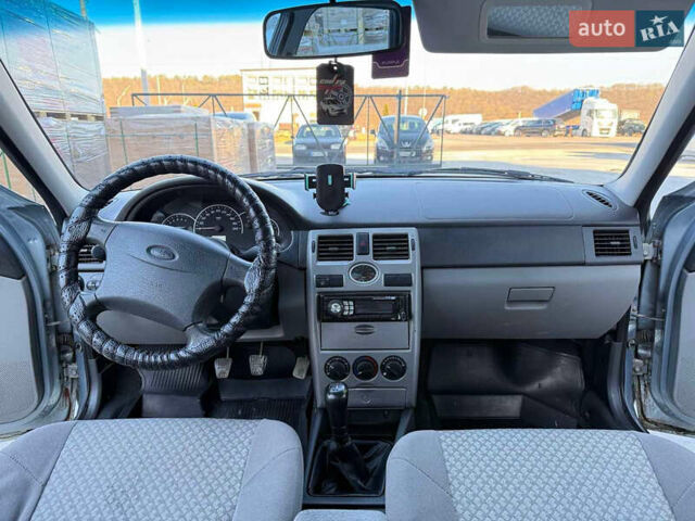 Сірий ВАЗ 2170 Priora, об'ємом двигуна 1.6 л та пробігом 120 тис. км за 2599 $, фото 3 на Automoto.ua