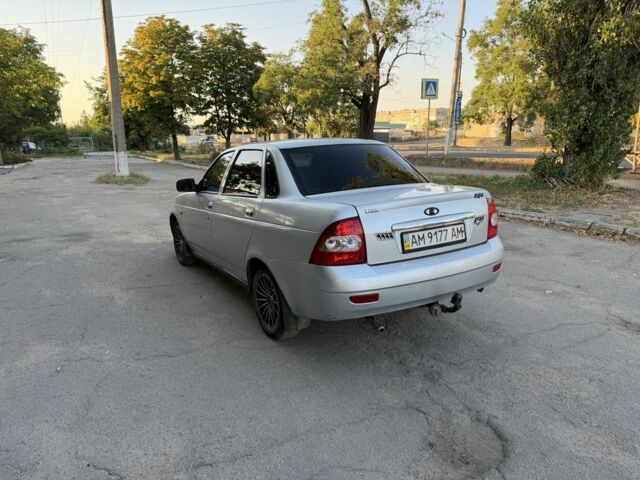 Сірий ВАЗ 2170 Priora, об'ємом двигуна 1.6 л та пробігом 217 тис. км за 2006 $, фото 3 на Automoto.ua