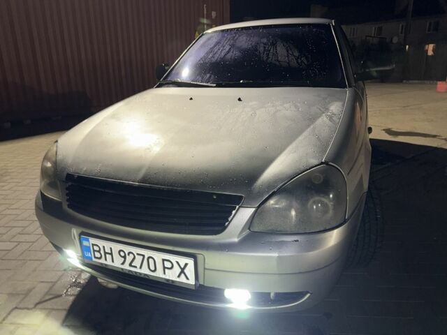 Серый ВАЗ 2170 Priora, объемом двигателя 1.6 л и пробегом 382 тыс. км за 2568 $, фото 6 на Automoto.ua