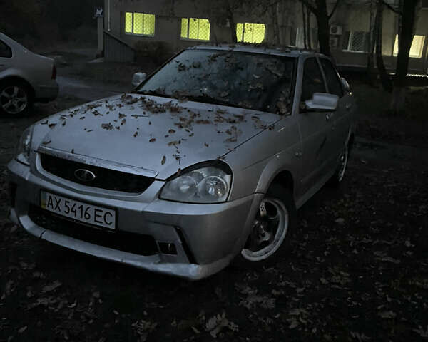 Серый ВАЗ 2170 Priora, объемом двигателя 1.6 л и пробегом 120 тыс. км за 2100 $, фото 8 на Automoto.ua