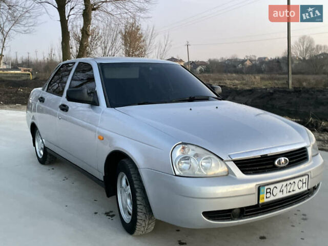 Серый ВАЗ 2170 Priora, объемом двигателя 0 л и пробегом 178 тыс. км за 2500 $, фото 12 на Automoto.ua