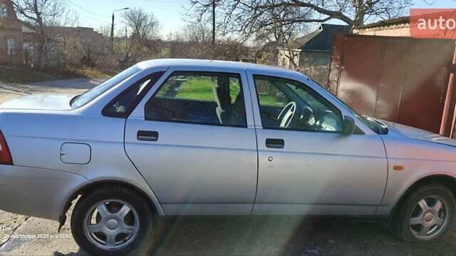 Сірий ВАЗ 2170 Priora, об'ємом двигуна 1.6 л та пробігом 109 тис. км за 3100 $, фото 8 на Automoto.ua