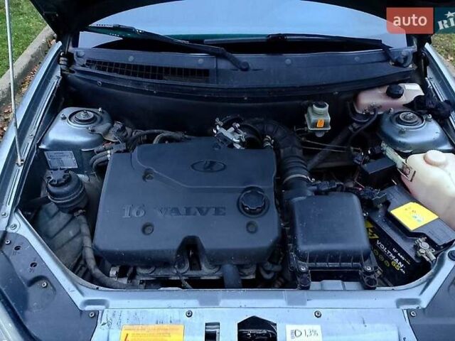 Серый ВАЗ 2170 Priora, объемом двигателя 1.6 л и пробегом 128 тыс. км за 2800 $, фото 5 на Automoto.ua