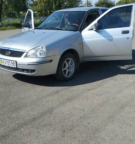 Сірий ВАЗ 2170 Priora, об'ємом двигуна 1.6 л та пробігом 115 тис. км за 3300 $, фото 27 на Automoto.ua