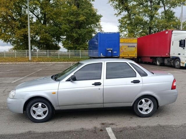 Сірий ВАЗ 2170 Priora, об'ємом двигуна 0 л та пробігом 200 тис. км за 1662 $, фото 5 на Automoto.ua