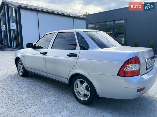 Серый ВАЗ 2170 Priora, объемом двигателя 0 л и пробегом 178 тыс. км за 2850 $, фото 9 на Automoto.ua