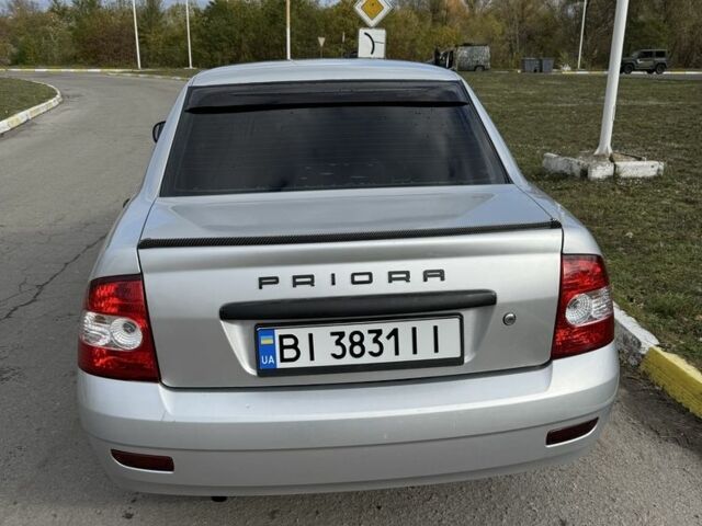 Серый ВАЗ 2170 Priora, объемом двигателя 1.6 л и пробегом 180 тыс. км за 2550 $, фото 4 на Automoto.ua