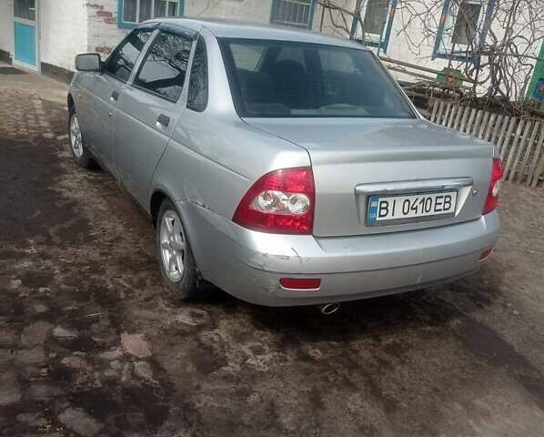 Серый ВАЗ 2170 Priora, объемом двигателя 1.6 л и пробегом 208 тыс. км за 2200 $, фото 2 на Automoto.ua