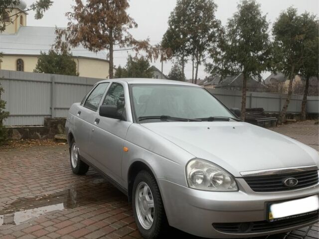 Сірий ВАЗ 2170 Priora, об'ємом двигуна 1.6 л та пробігом 125 тис. км за 2900 $, фото 1 на Automoto.ua