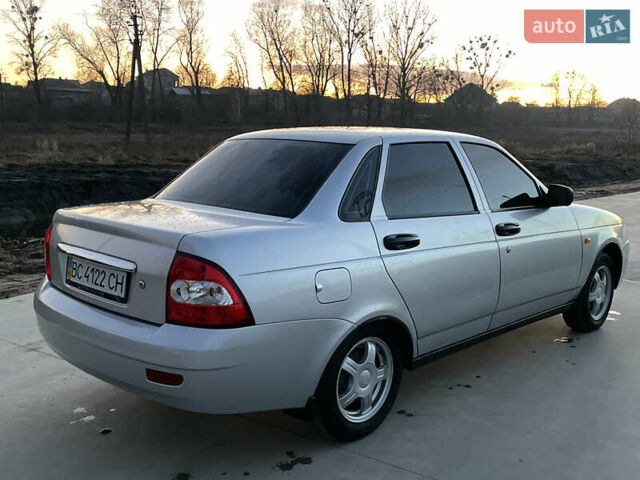 Серый ВАЗ 2170 Priora, объемом двигателя 0 л и пробегом 178 тыс. км за 2500 $, фото 9 на Automoto.ua