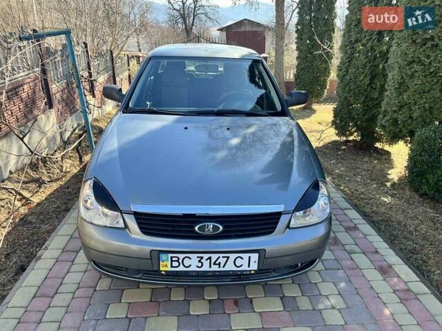 Серый ВАЗ 2170 Priora, объемом двигателя 1.6 л и пробегом 70 тыс. км за 3200 $, фото 7 на Automoto.ua