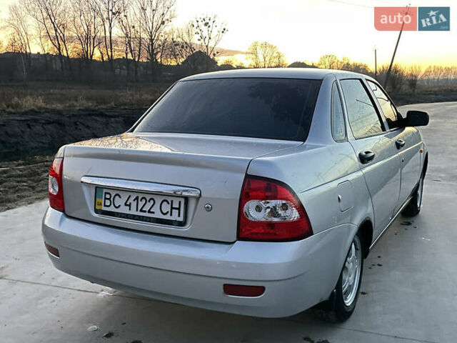 Серый ВАЗ 2170 Priora, объемом двигателя 0 л и пробегом 178 тыс. км за 2500 $, фото 11 на Automoto.ua