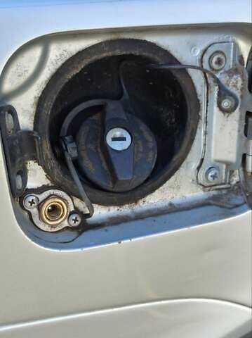 Сірий ВАЗ 2170 Priora, об'ємом двигуна 1.6 л та пробігом 109 тис. км за 3100 $, фото 12 на Automoto.ua