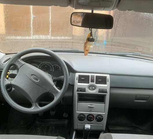 Сірий ВАЗ 2170 Priora, об'ємом двигуна 1.6 л та пробігом 130 тис. км за 2900 $, фото 3 на Automoto.ua