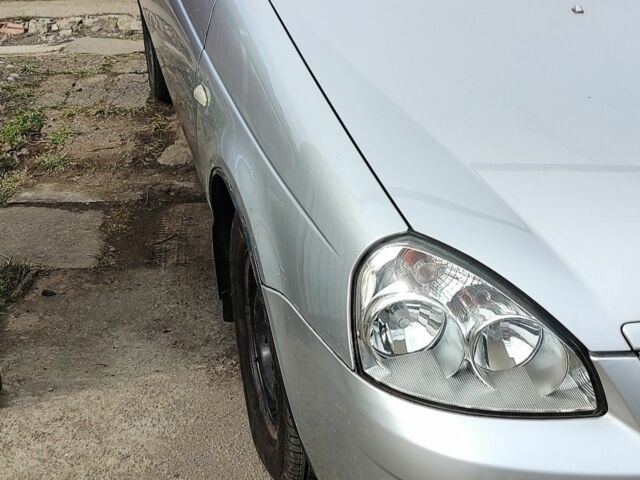 Серый ВАЗ 2170 Priora, объемом двигателя 1.6 л и пробегом 105 тыс. км за 3300 $, фото 4 на Automoto.ua