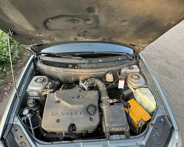 Сірий ВАЗ 2170 Priora, об'ємом двигуна 1.6 л та пробігом 64 тис. км за 4000 $, фото 4 на Automoto.ua