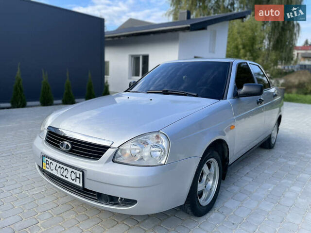 Серый ВАЗ 2170 Priora, объемом двигателя 0 л и пробегом 178 тыс. км за 2850 $, фото 5 на Automoto.ua