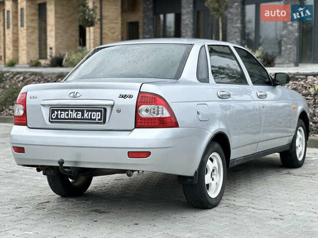 Сірий ВАЗ 2170 Priora, об'ємом двигуна 1.6 л та пробігом 150 тис. км за 2800 $, фото 9 на Automoto.ua