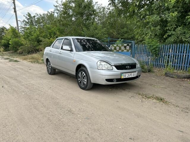 Сірий ВАЗ 2170 Priora, об'ємом двигуна 1.6 л та пробігом 151 тис. км за 2500 $, фото 1 на Automoto.ua
