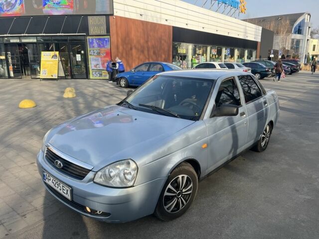 Серый ВАЗ 2170 Priora, объемом двигателя 1.6 л и пробегом 113 тыс. км за 3150 $, фото 2 на Automoto.ua