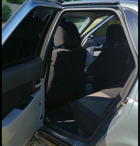 Серый ВАЗ 2170 Priora, объемом двигателя 1.6 л и пробегом 150 тыс. км за 3000 $, фото 7 на Automoto.ua