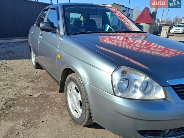 Серый ВАЗ 2170 Priora, объемом двигателя 1.6 л и пробегом 200 тыс. км за 2700 $, фото 7 на Automoto.ua