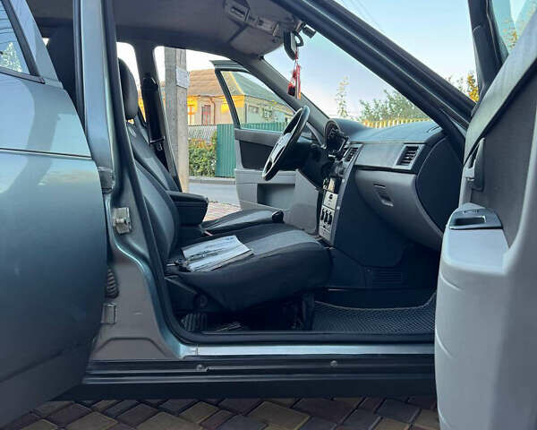 Сірий ВАЗ 2170 Priora, об'ємом двигуна 1.6 л та пробігом 208 тис. км за 3000 $, фото 32 на Automoto.ua