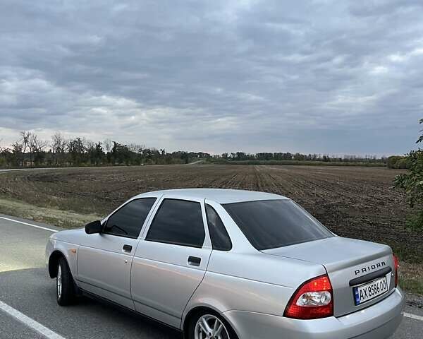 Сірий ВАЗ 2170 Priora, об'ємом двигуна 1.6 л та пробігом 138 тис. км за 3600 $, фото 1 на Automoto.ua