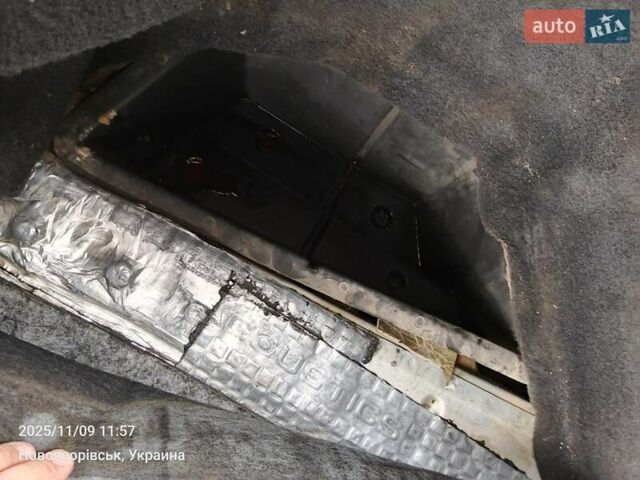 Серый ВАЗ 2170 Priora, объемом двигателя 1.6 л и пробегом 212 тыс. км за 3300 $, фото 7 на Automoto.ua