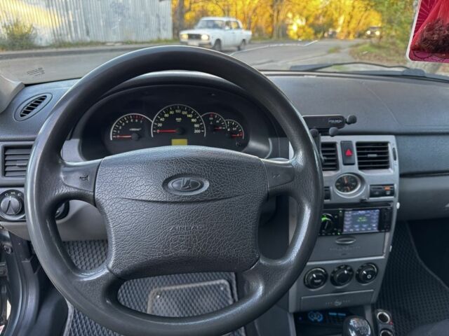 Сірий ВАЗ 2170 Priora, об'ємом двигуна 1.6 л та пробігом 208 тис. км за 3200 $, фото 15 на Automoto.ua