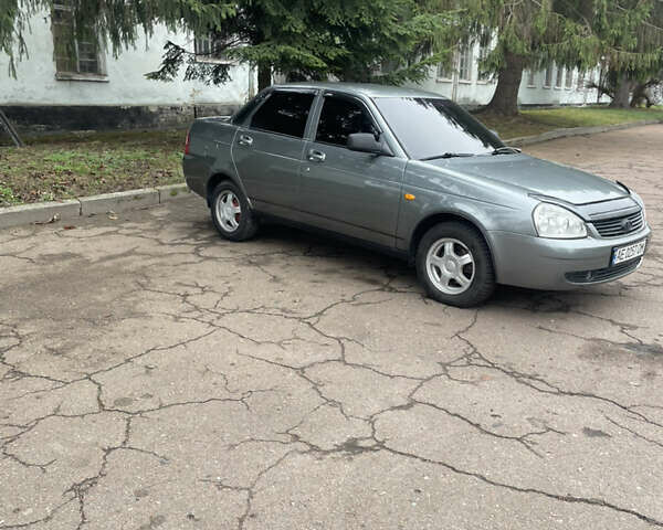 Серый ВАЗ 2170 Priora, объемом двигателя 1.6 л и пробегом 220 тыс. км за 2900 $, фото 8 на Automoto.ua