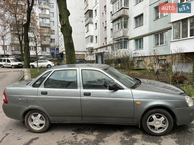 Сірий ВАЗ 2170 Priora, об'ємом двигуна 1.6 л та пробігом 130 тис. км за 2550 $, фото 2 на Automoto.ua
