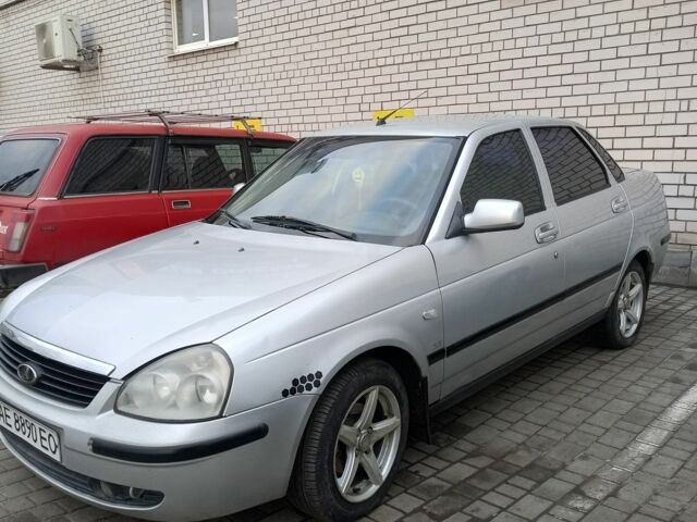 Сірий ВАЗ 2170 Priora, об'ємом двигуна 1.6 л та пробігом 250 тис. км за 2300 $, фото 1 на Automoto.ua
