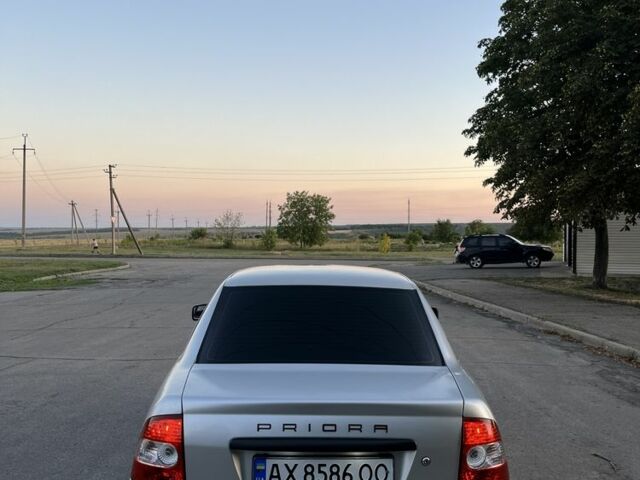 Серый ВАЗ 2170 Priora, объемом двигателя 1.6 л и пробегом 138 тыс. км за 3600 $, фото 4 на Automoto.ua