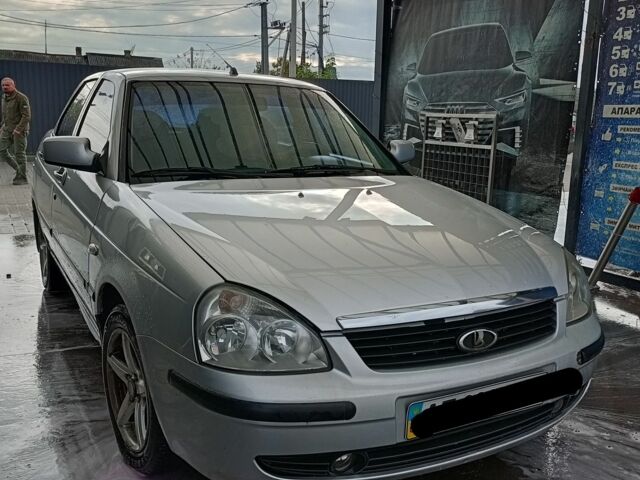 Сірий ВАЗ 2170 Priora, об'ємом двигуна 1.6 л та пробігом 250 тис. км за 2600 $, фото 5 на Automoto.ua