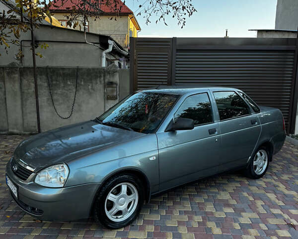 Сірий ВАЗ 2170 Priora, об'ємом двигуна 1.6 л та пробігом 208 тис. км за 3000 $, фото 2 на Automoto.ua