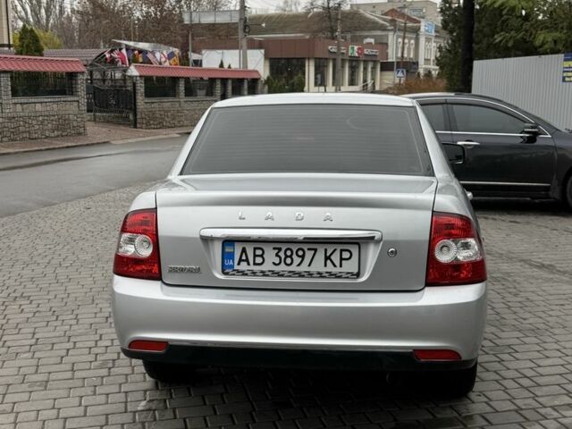 Серый ВАЗ 2170 Priora, объемом двигателя 1.6 л и пробегом 145 тыс. км за 3750 $, фото 5 на Automoto.ua