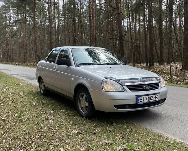 Серый ВАЗ 2170 Priora, объемом двигателя 1.6 л и пробегом 201 тыс. км за 2700 $, фото 8 на Automoto.ua