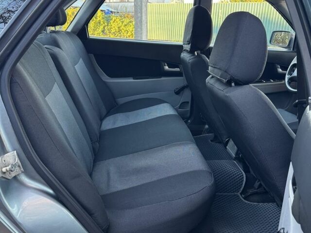 Сірий ВАЗ 2170 Priora, об'ємом двигуна 1.6 л та пробігом 208 тис. км за 3200 $, фото 12 на Automoto.ua