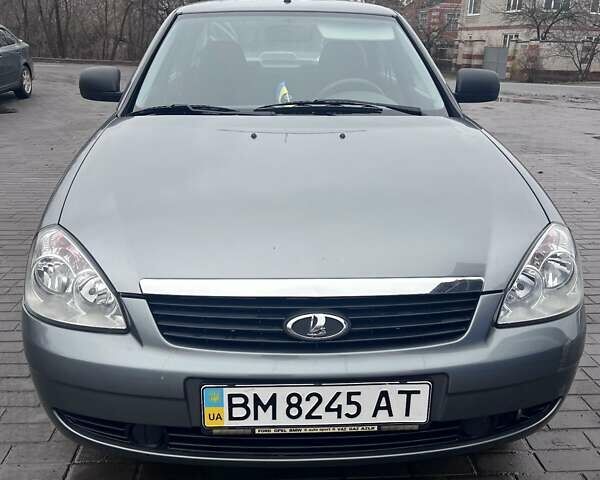 Серый ВАЗ 2170 Priora, объемом двигателя 1.6 л и пробегом 111 тыс. км за 3999 $, фото 1 на Automoto.ua