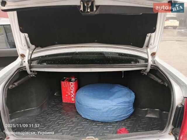 Серый ВАЗ 2170 Priora, объемом двигателя 1.6 л и пробегом 212 тыс. км за 3300 $, фото 6 на Automoto.ua