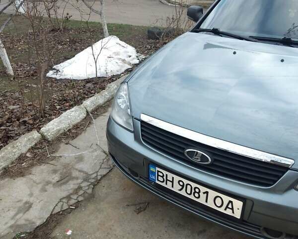 ВАЗ 2170 Priora 2011 у Березовке на Automoto.ua Сірий ВАЗ 2170 Priora, об'ємом двигуна 1.6 л та пробігом 180 тис. км за 4000 $, фото 3 на Automoto.ua