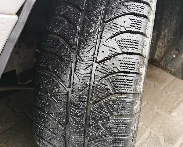 Серый ВАЗ 2170 Priora, объемом двигателя 1.6 л и пробегом 212 тыс. км за 3300 $, фото 14 на Automoto.ua