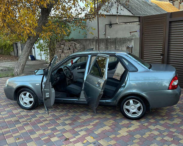 Сірий ВАЗ 2170 Priora, об'ємом двигуна 1.6 л та пробігом 208 тис. км за 3000 $, фото 34 на Automoto.ua