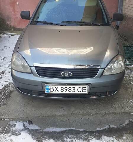 Серый ВАЗ 2170 Priora, объемом двигателя 1.6 л и пробегом 182 тыс. км за 2000 $, фото 3 на Automoto.ua