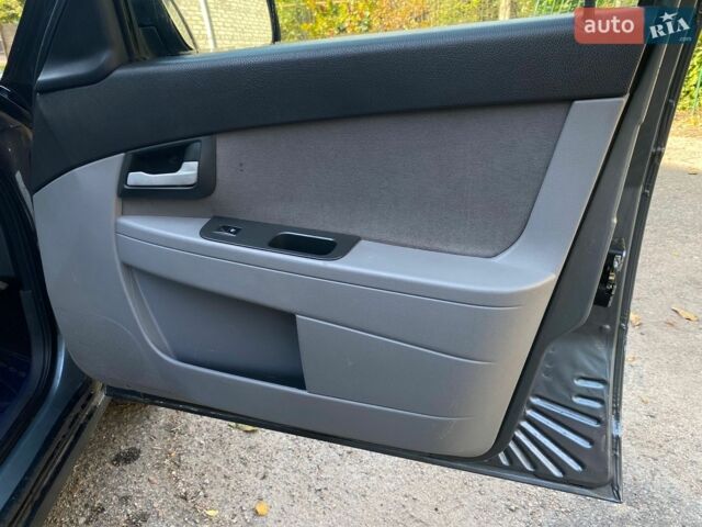 Сірий ВАЗ 2170 Priora, об'ємом двигуна 1.6 л та пробігом 150 тис. км за 2999 $, фото 13 на Automoto.ua