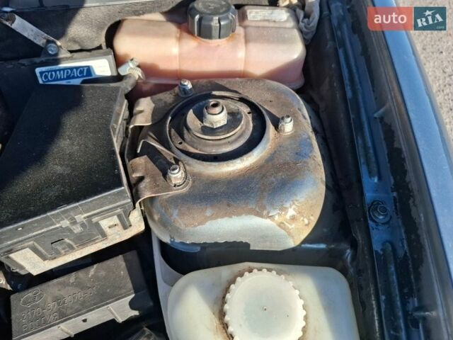 Серый ВАЗ 2170 Priora, объемом двигателя 1.6 л и пробегом 200 тыс. км за 2600 $, фото 15 на Automoto.ua