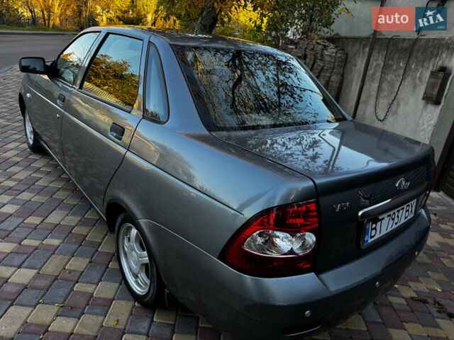 Сірий ВАЗ 2170 Priora, об'ємом двигуна 1.6 л та пробігом 208 тис. км за 3000 $, фото 9 на Automoto.ua