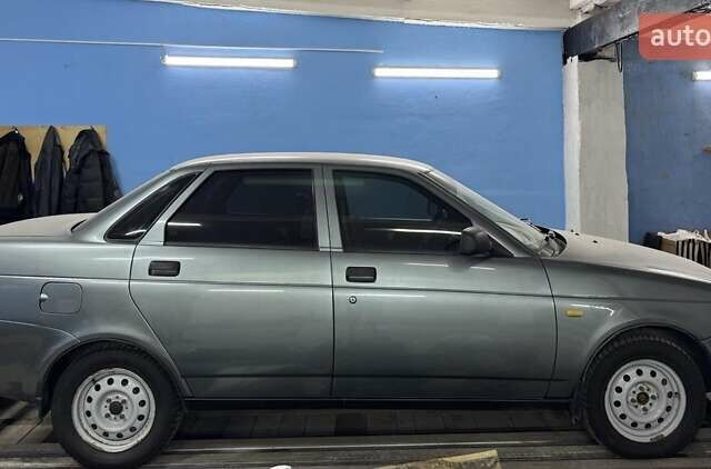 Сірий ВАЗ 2170 Priora, об'ємом двигуна 1.6 л та пробігом 133 тис. км за 3000 $, фото 4 на Automoto.ua