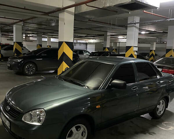 Сірий ВАЗ 2170 Priora, об'ємом двигуна 1.6 л та пробігом 85 тис. км за 4499 $, фото 1 на Automoto.ua